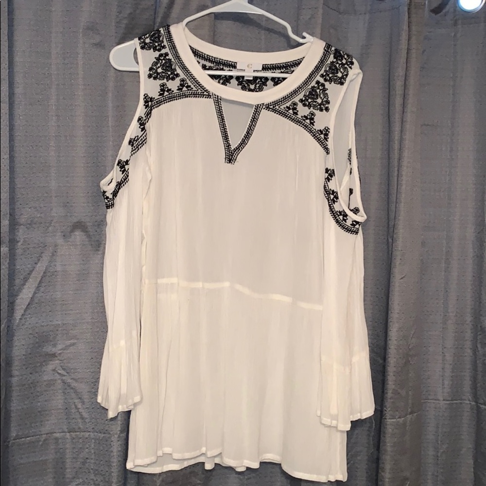 White and black embroidered blouse